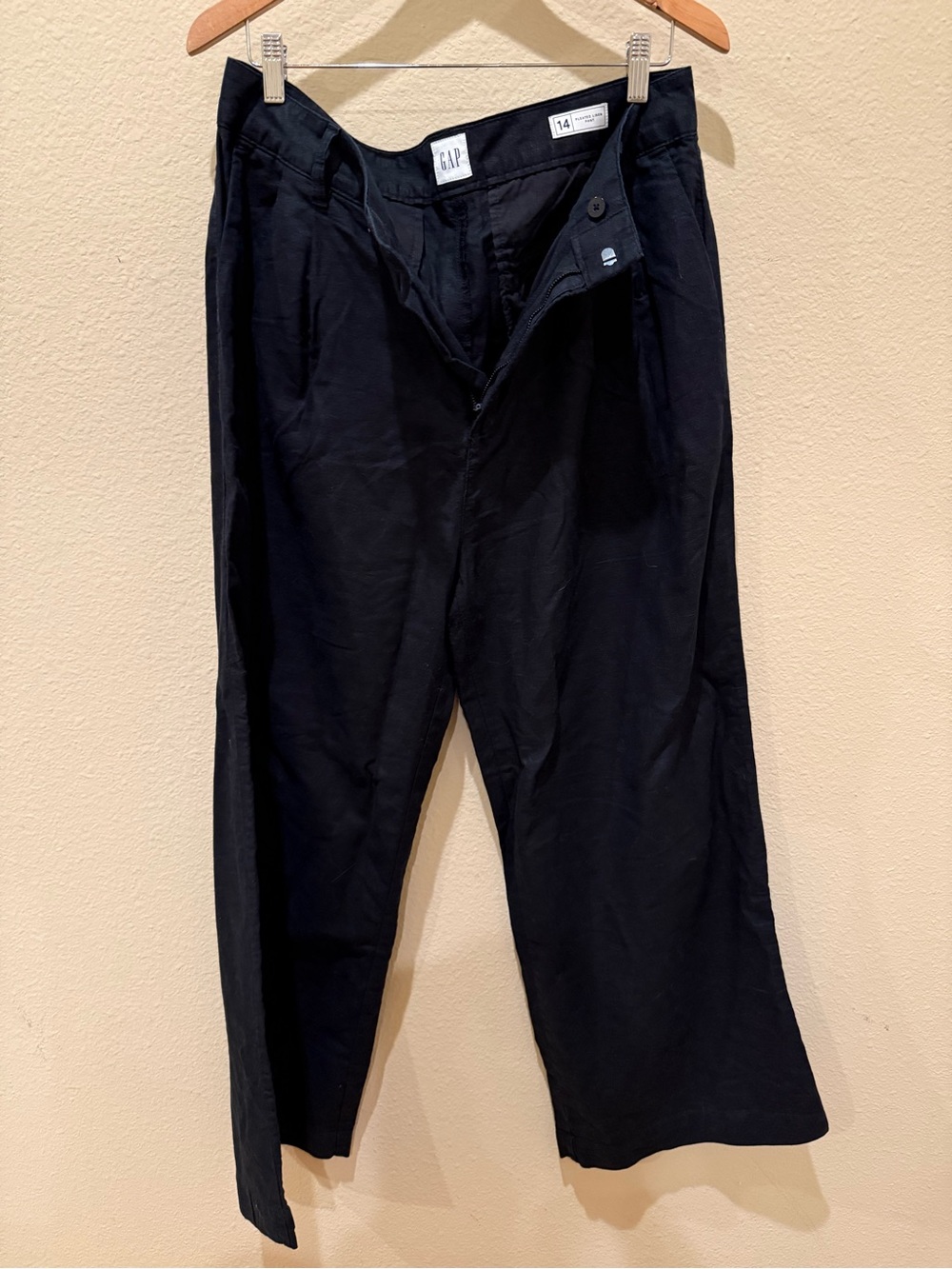 GAP Black Casual Chinos